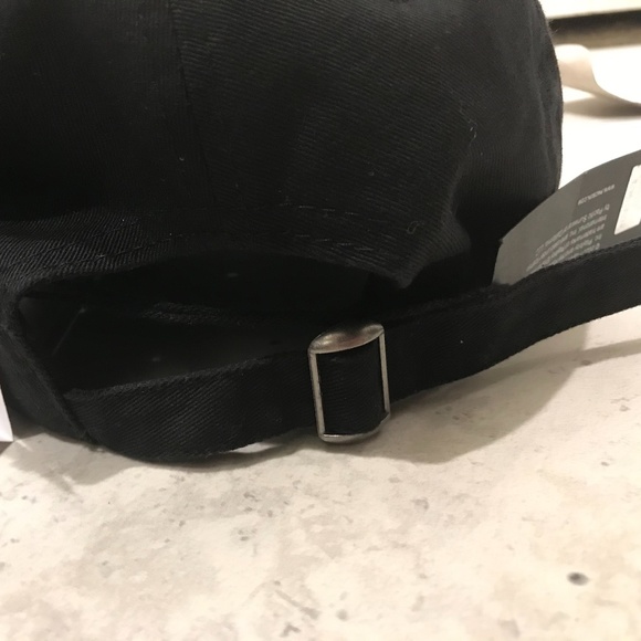 PLAYBOY X PACSUN- UNISEX Strapback Dad Hat (NWT) - Picture 12 of 14